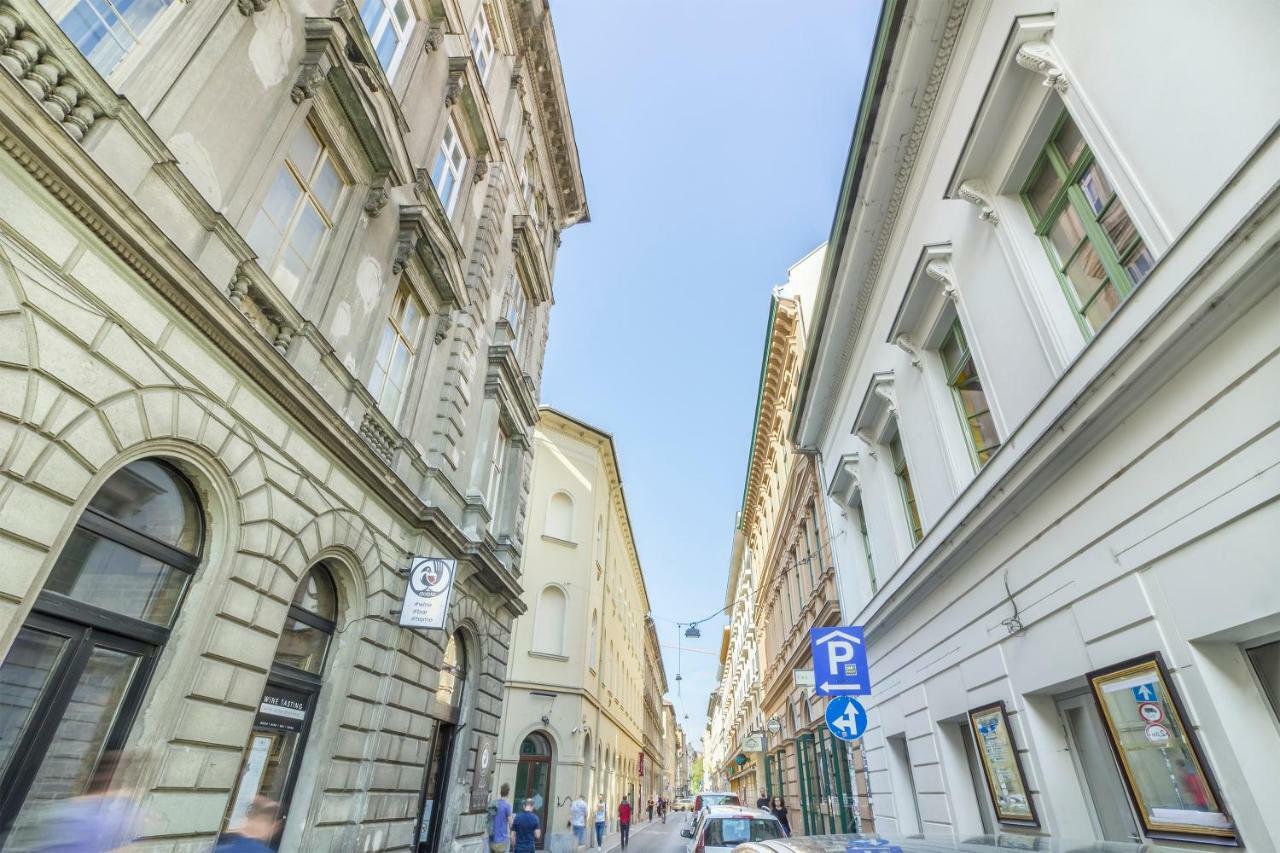 Curry Apartments Budapest Eksteriør billede